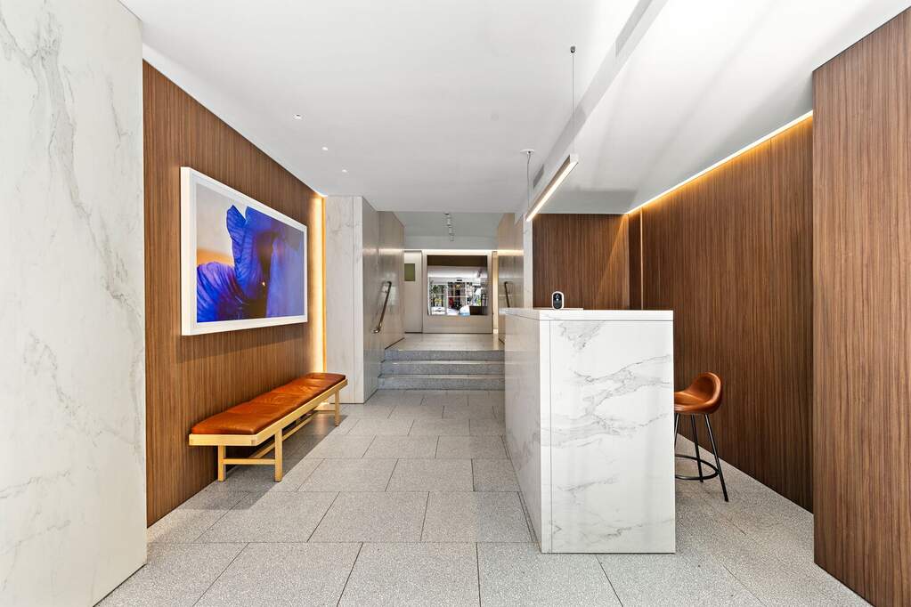 2 Bedroom Apartment/Flat's Image 8