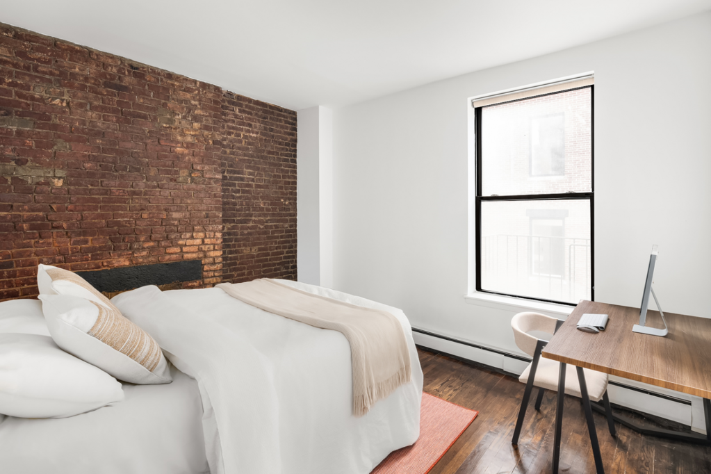 2 Bedroom Apartment/Flat's Image 3