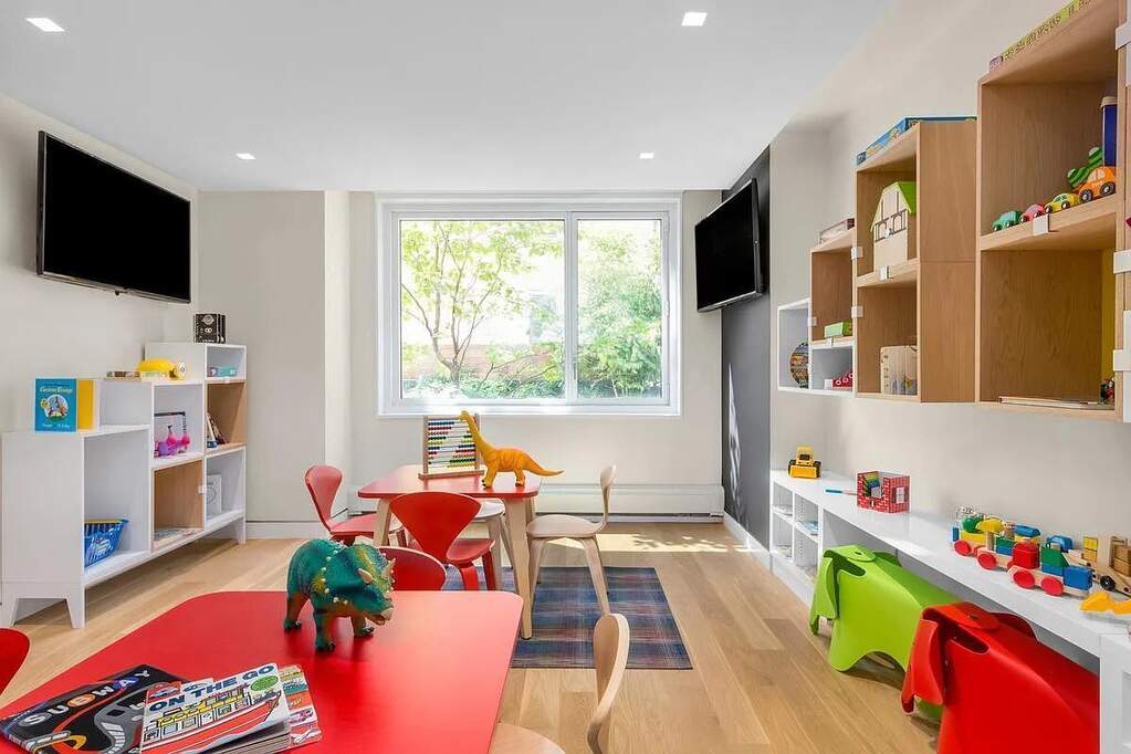 3 Bedroom Apartment/Flat's Image 11