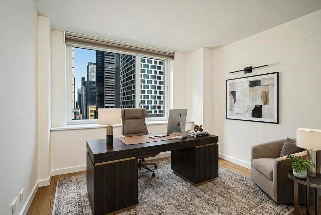 3 Bedroom Apartment/Flat's Image 3
