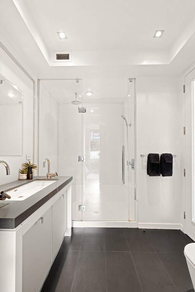 1 Bedroom Apartment/Flat's Image 5