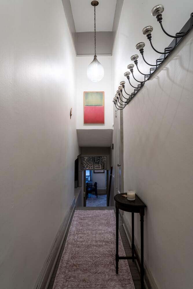 2 Bedroom Multi Unit's Image 7