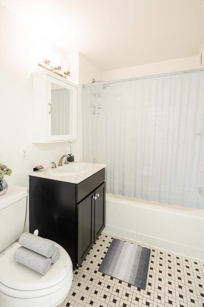 3 Bedroom Apartment/Flat's Image 6