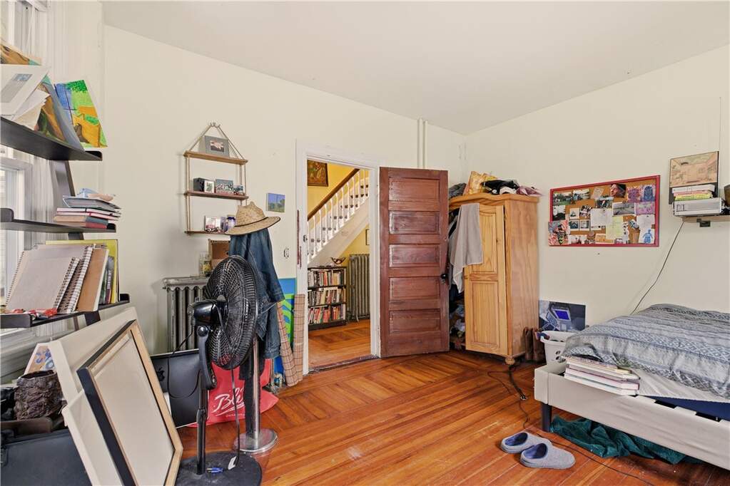 3 Bedroom Single Family Home/House's Image 7
