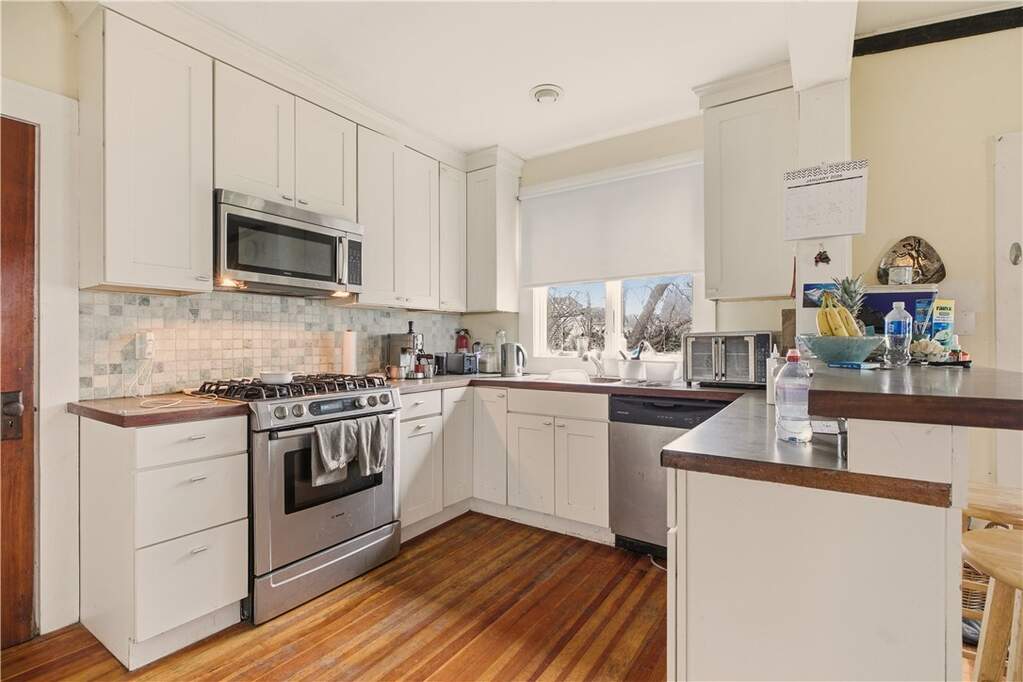 3 Bedroom Single Family Home/House's Image 17