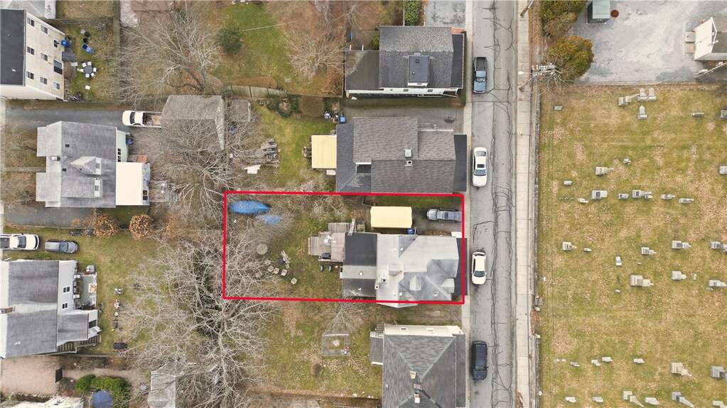 3 Bedroom Single Family Home/House's Image 40