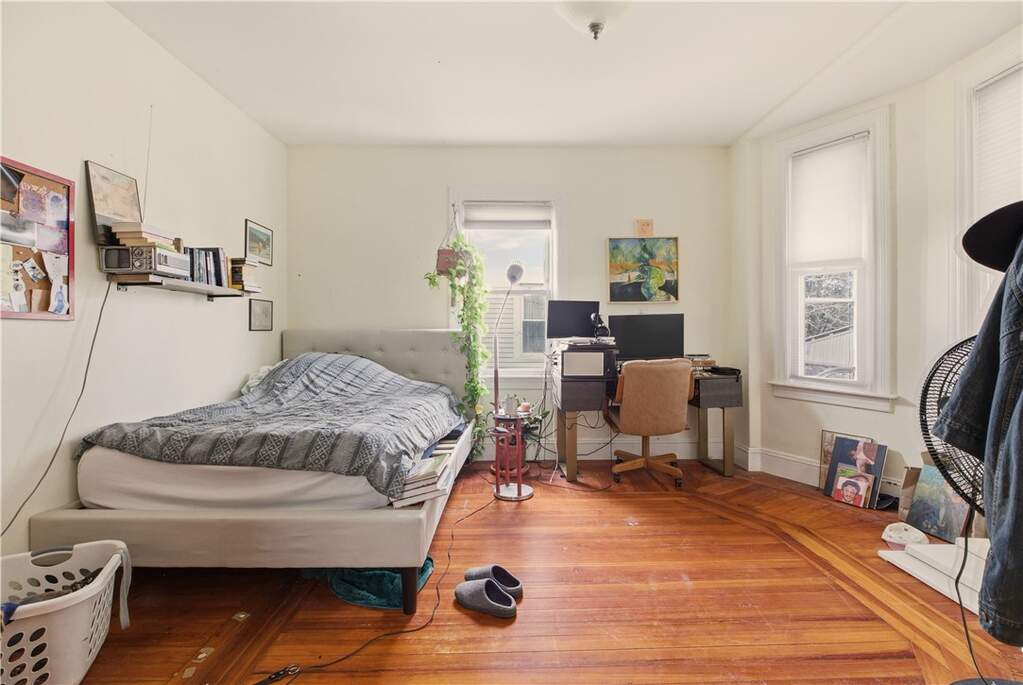 3 Bedroom Single Family Home/House's Image 5