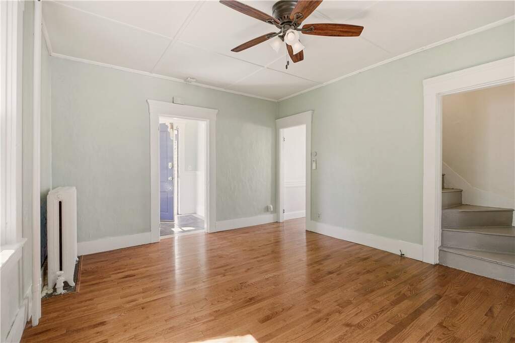 3 Bedroom Single Family Home/House's Image 12
