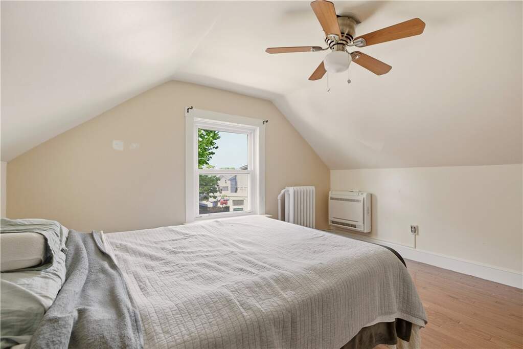 3 Bedroom Single Family Home/House's Image 21
