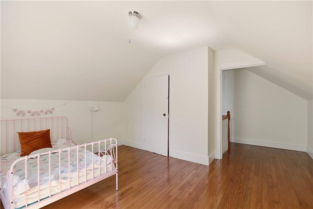3 Bedroom Single Family Home/House's Image 27