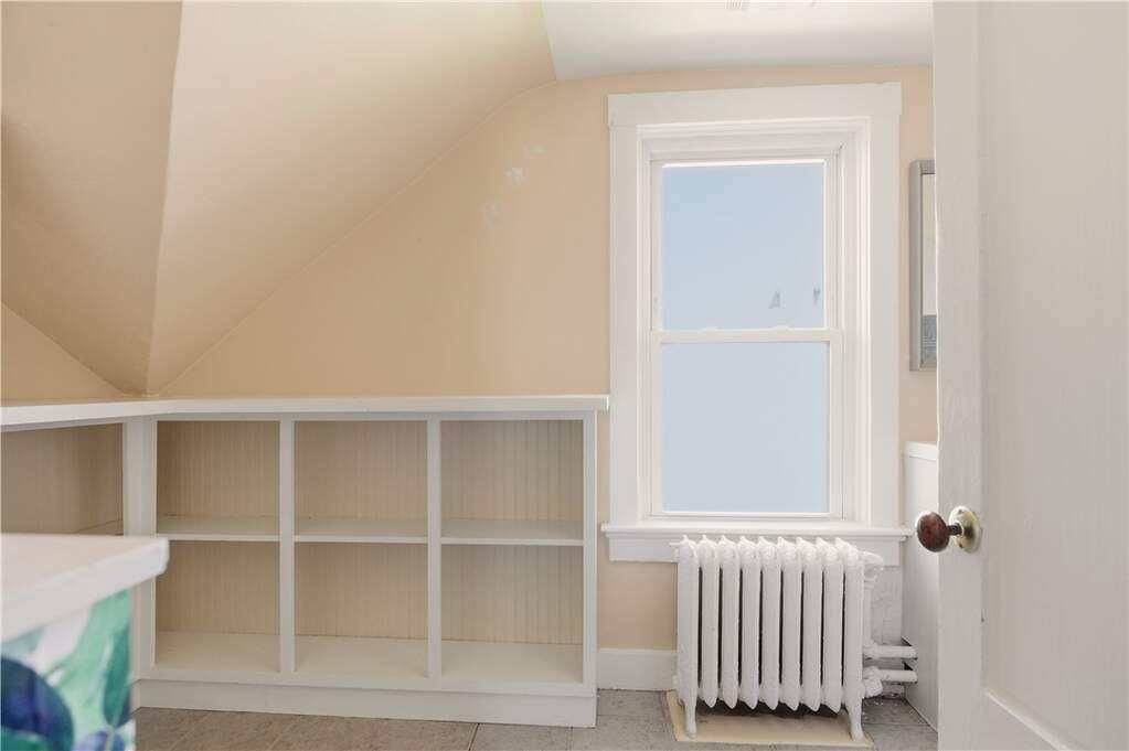 3 Bedroom Single Family Home/House's Image 32