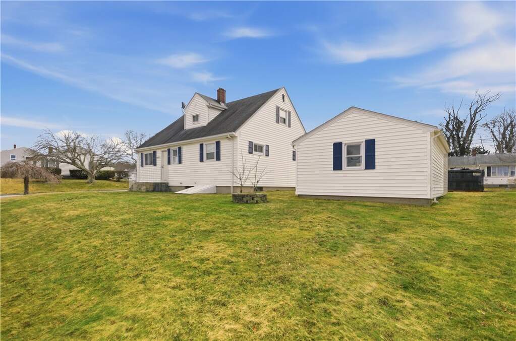 4 Bedroom Single Family Home/House's Image 31