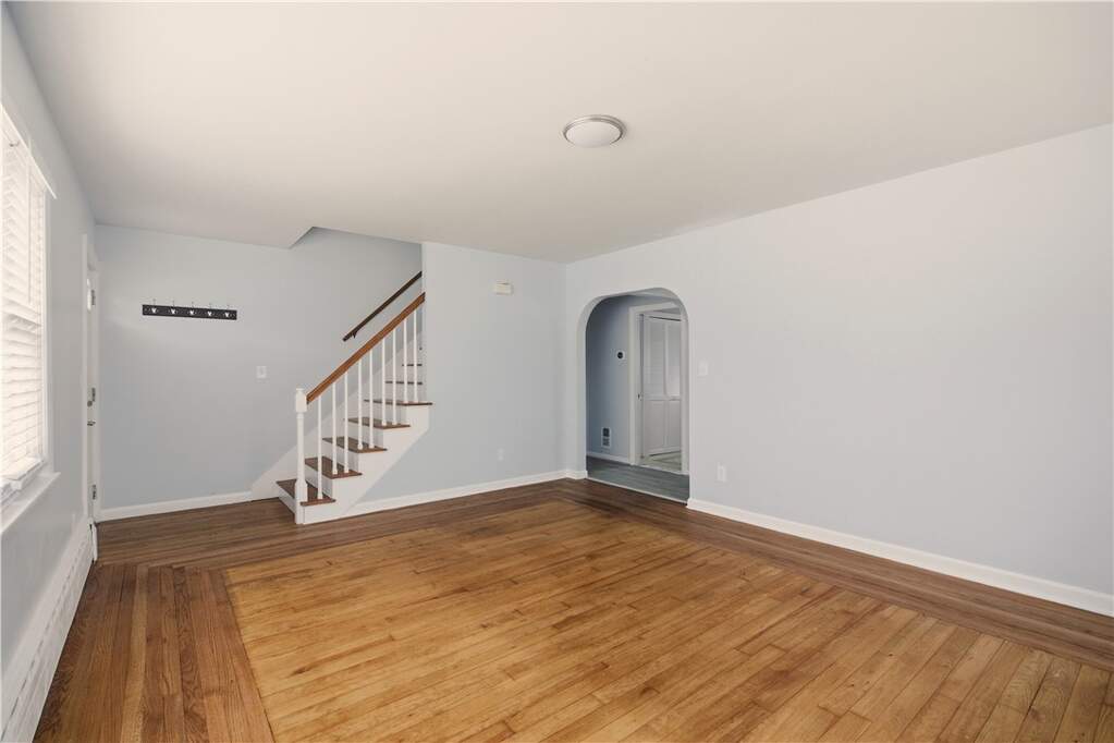 4 Bedroom Single Family Home/House's Image 5