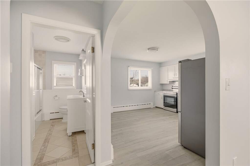 4 Bedroom Single Family Home/House's Image 6