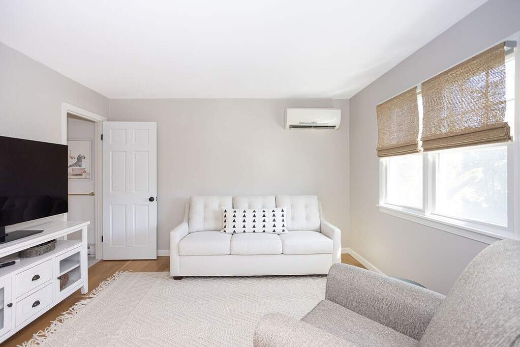 4 Bedroom Single Family Home/House's Image 17
