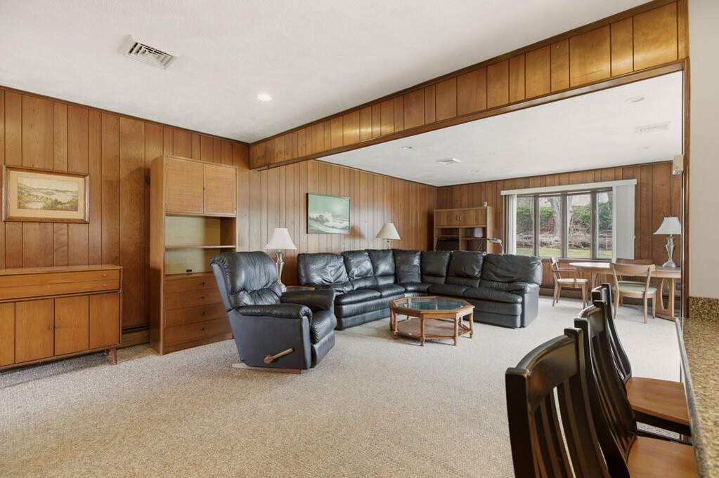 3 Bedroom Single Family Home/House's Image 10