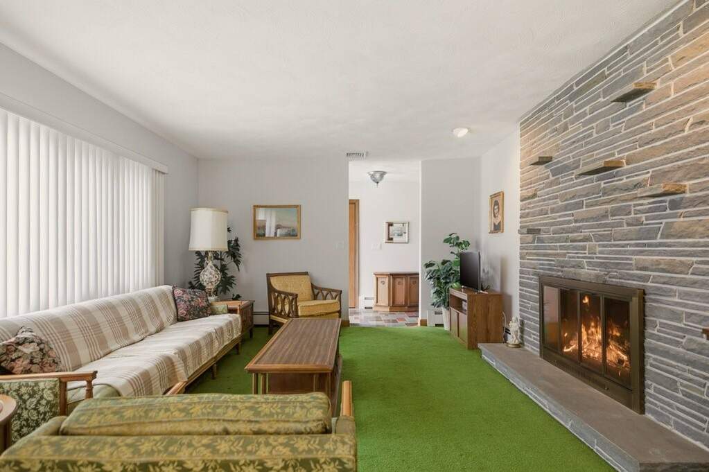 3 Bedroom Single Family Home/House's Image 5