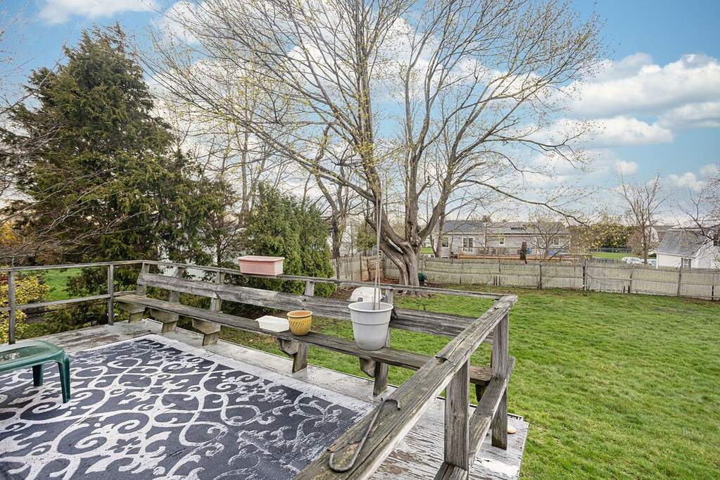 3 Bedroom Single Family Home/House's Image 23