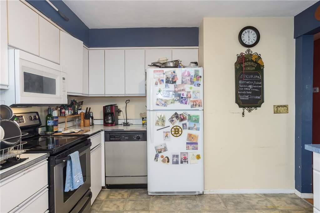 3 Bedroom Single Family Home/House's Image 5