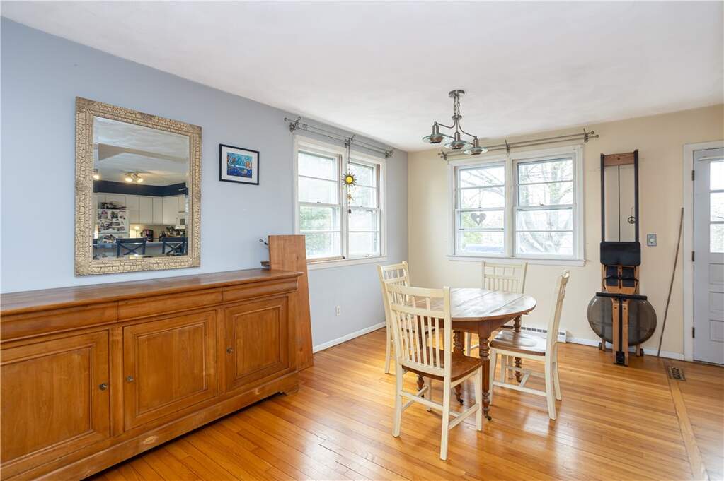 3 Bedroom Single Family Home/House's Image 6