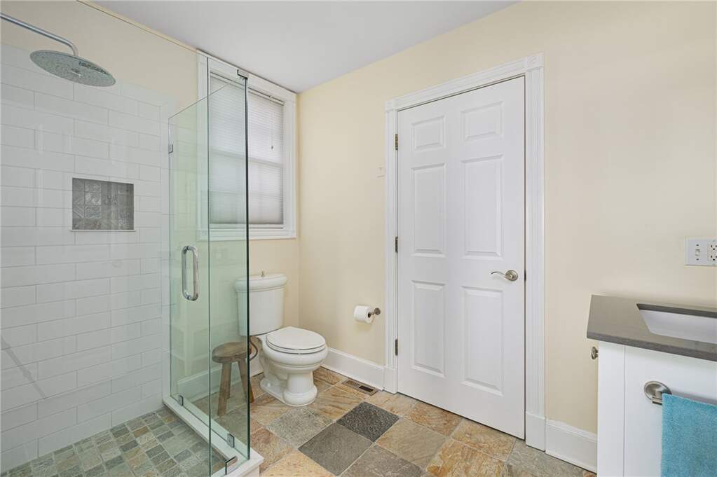 2 Bedroom Single Family Home/House's Image 17
