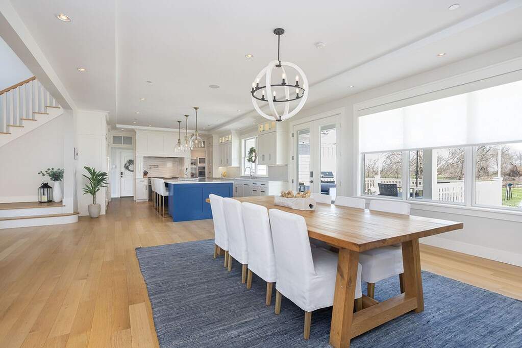 5 Bedroom Single Family Home/House's Image 12