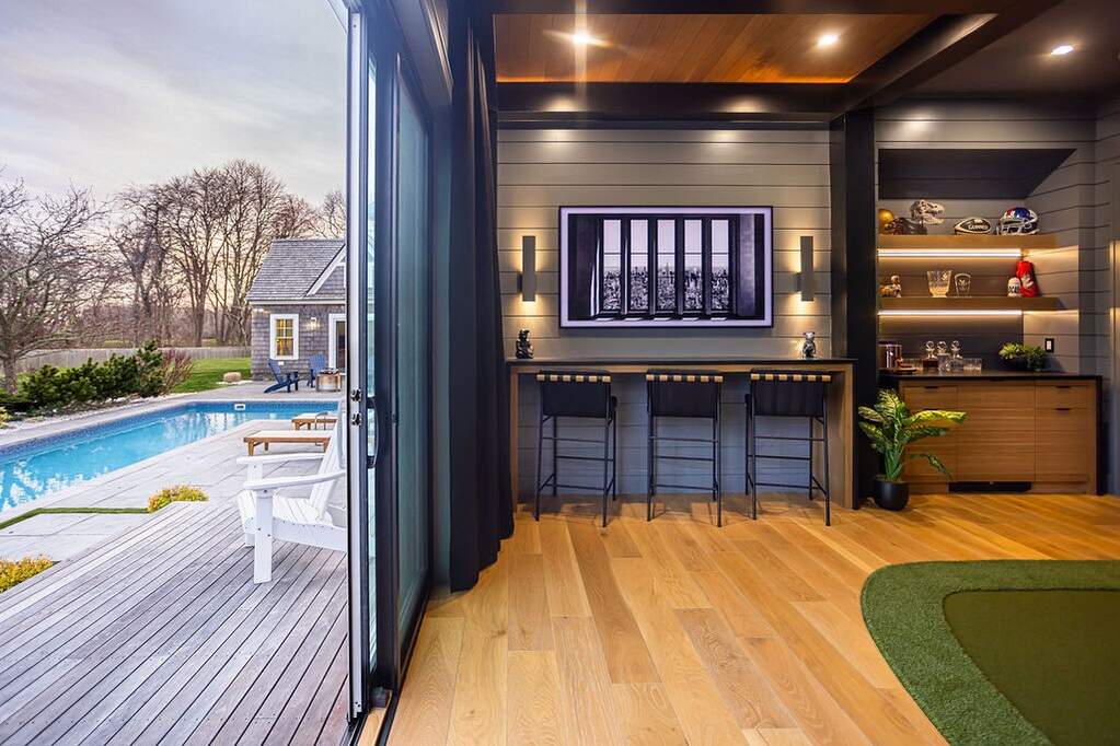 5 Bedroom Single Family Home/House's Image 34