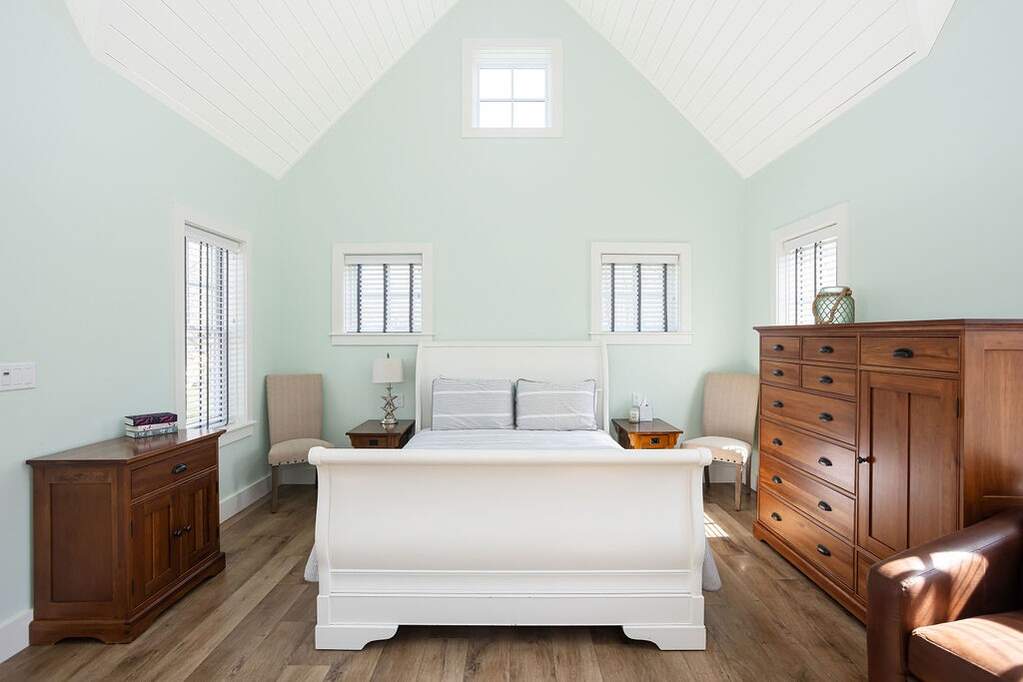 5 Bedroom Single Family Home/House's Image 39