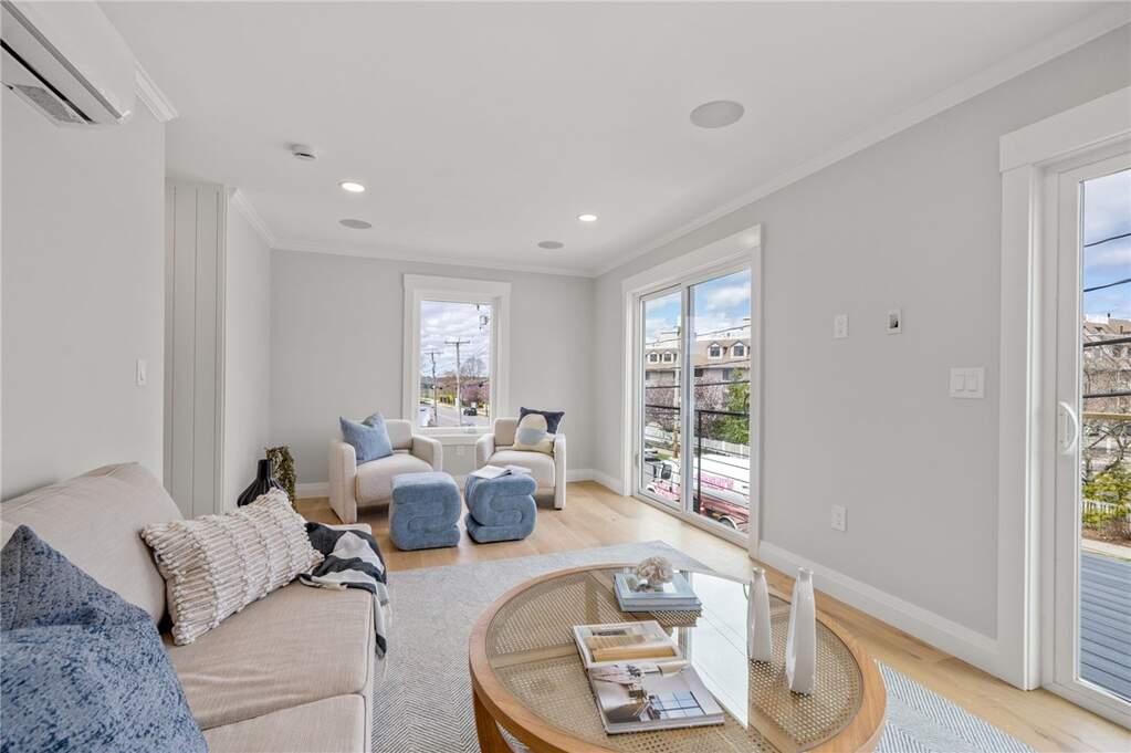 4 Bedroom Single Family Home/House's Image 22