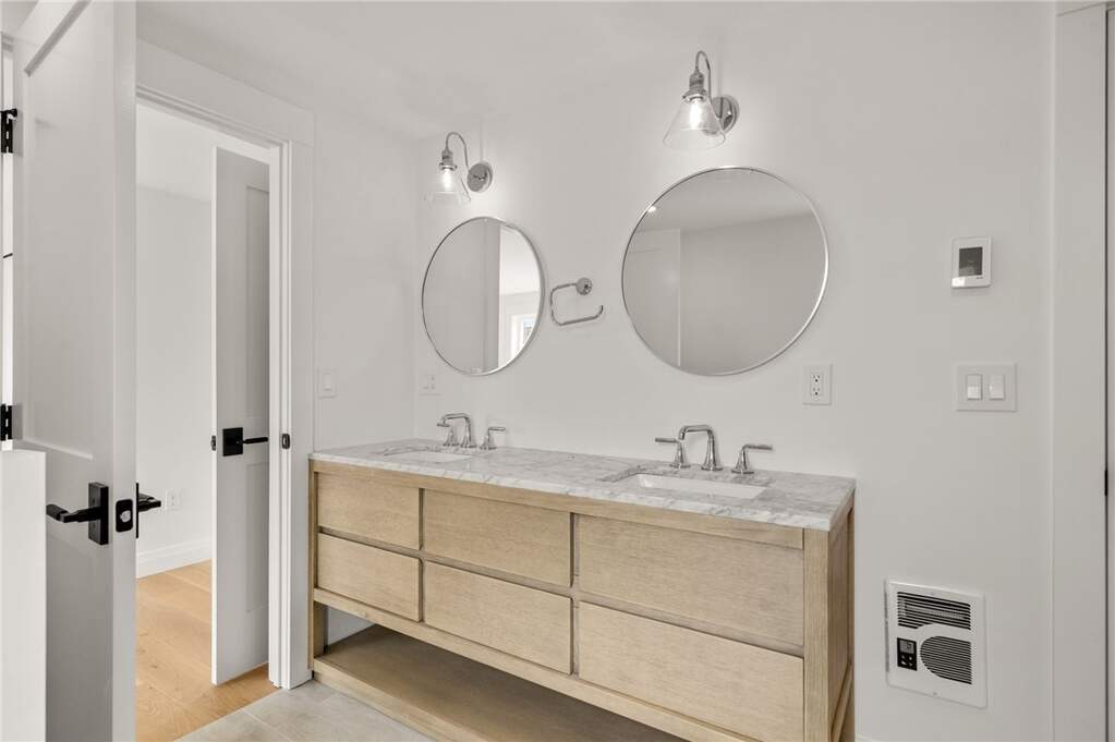 4 Bedroom Single Family Home/House's Image 30