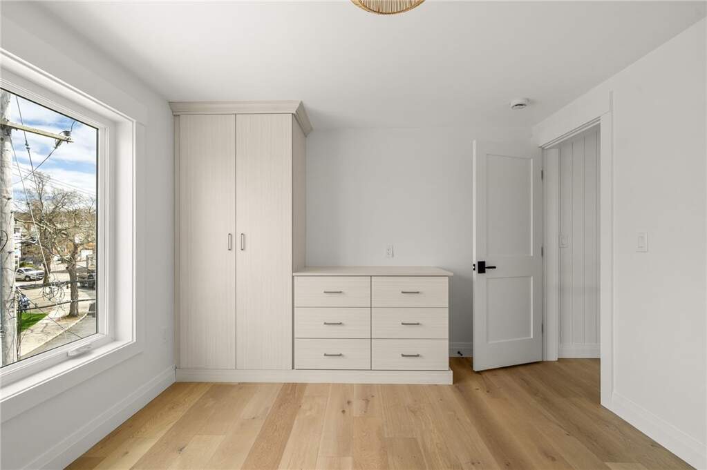 4 Bedroom Single Family Home/House's Image 34