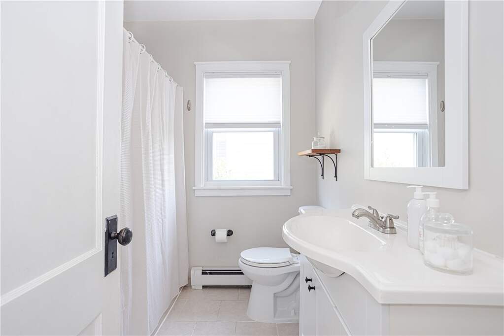 4 Bedroom Multi Unit's Image 19