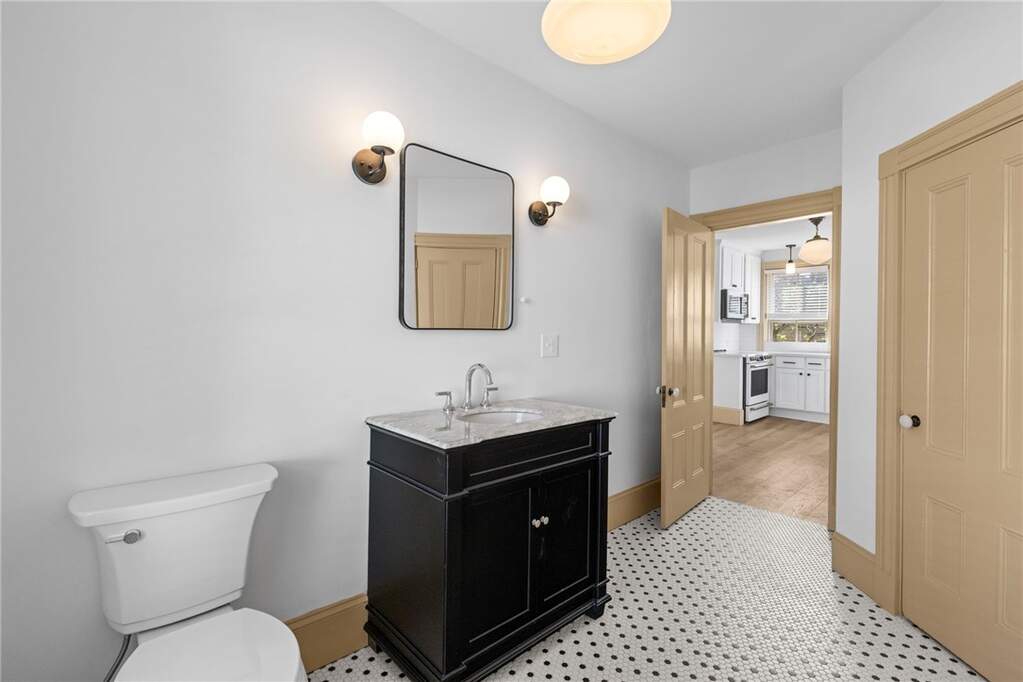 2 Bedroom Apartment/Flat's Image 10