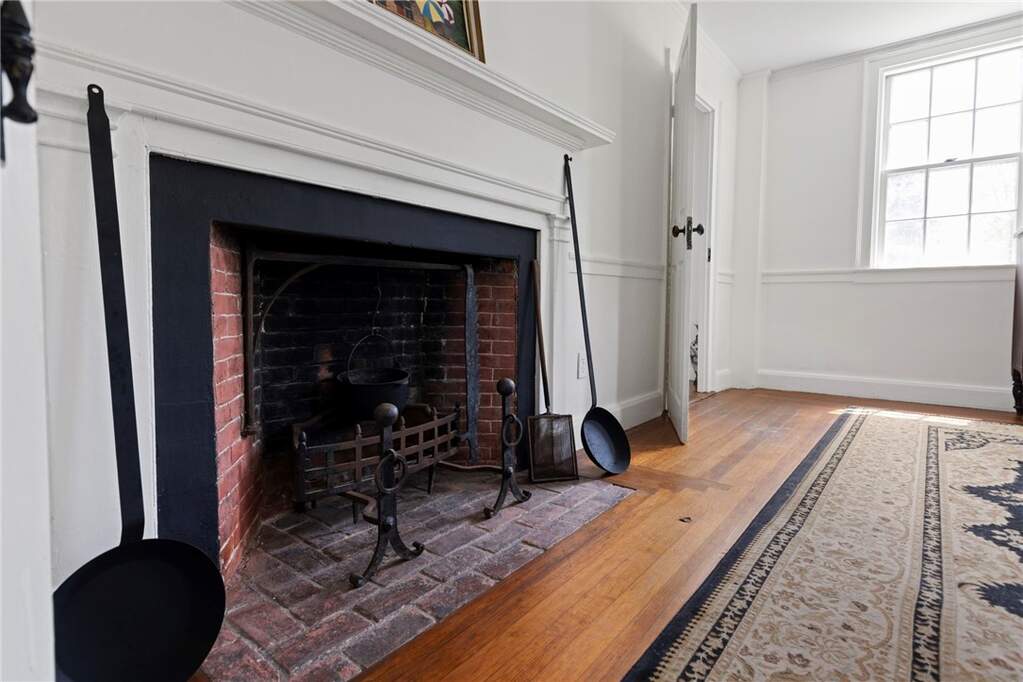 4 Bedroom Single Family Home/House's Image 17