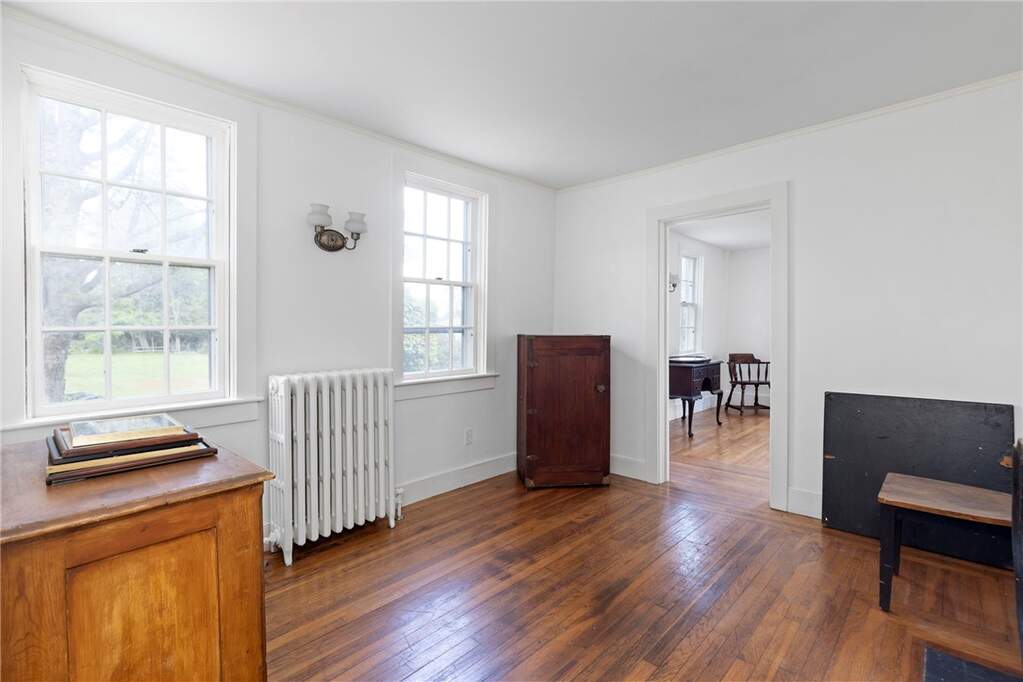 4 Bedroom Single Family Home/House's Image 18