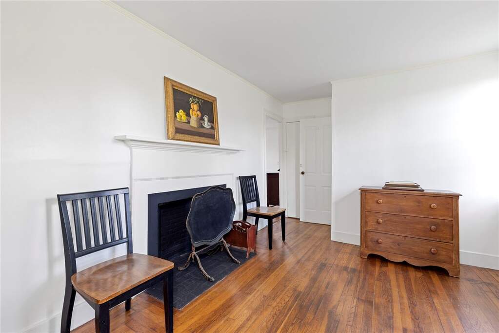 4 Bedroom Single Family Home/House's Image 20