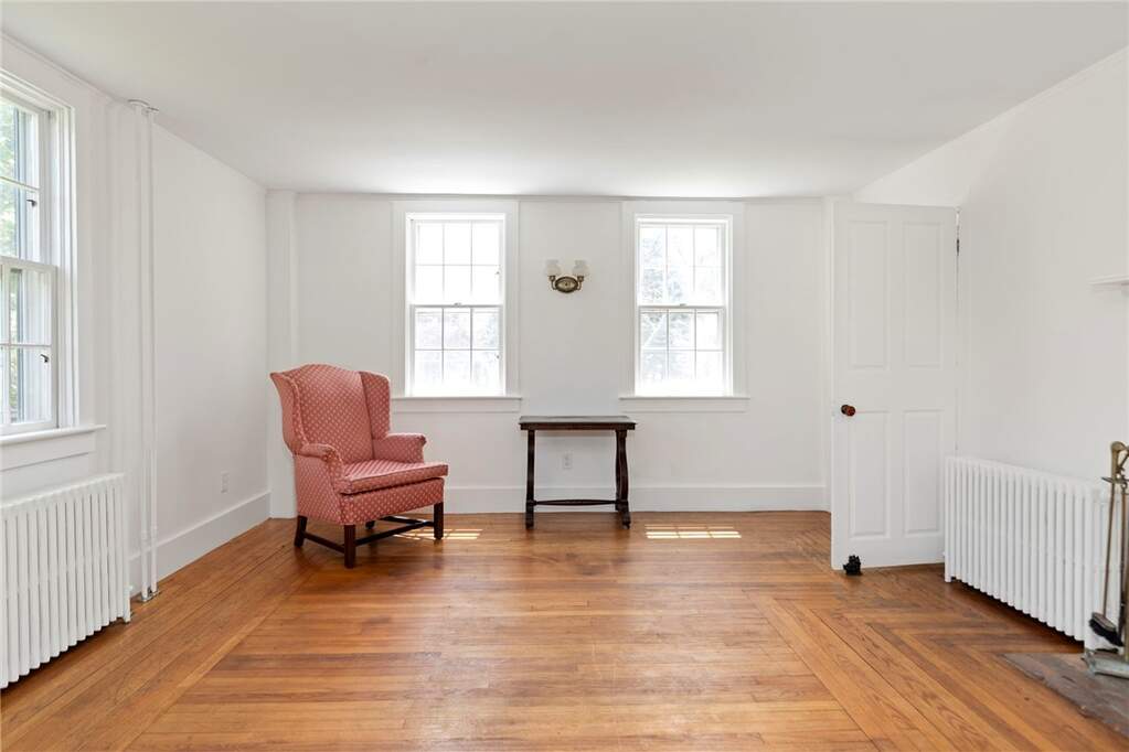 4 Bedroom Single Family Home/House's Image 22