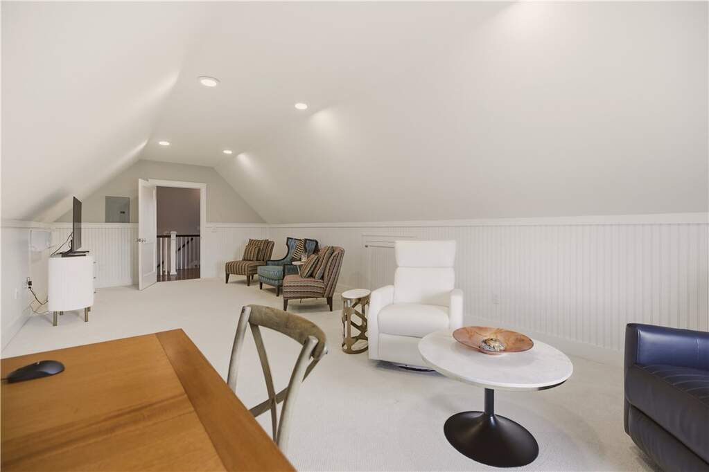 3 Bedroom Single Family Home/House's Image 34
