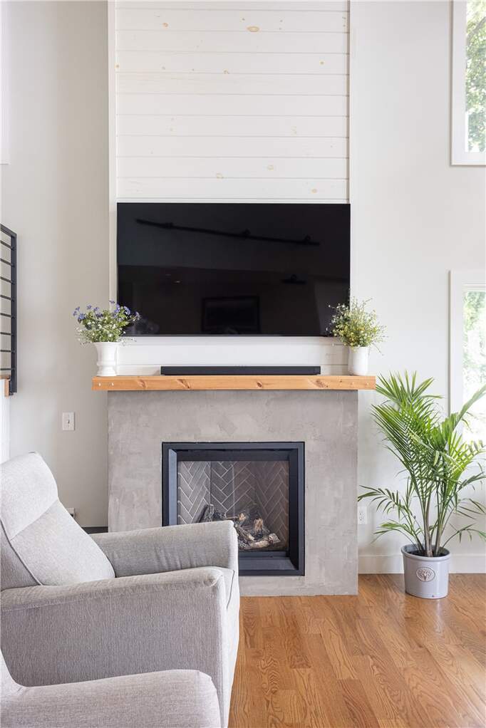 3 Bedroom Single Family Home/House's Image 9