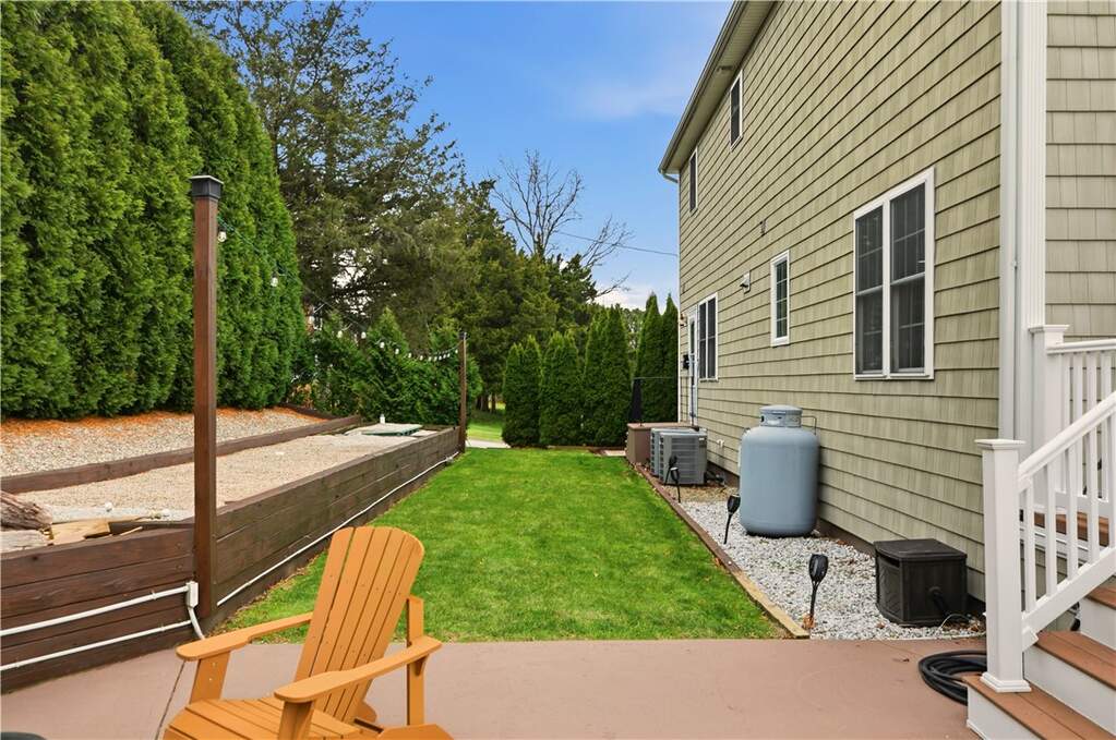 3 Bedroom Single Family Home/House's Image 4