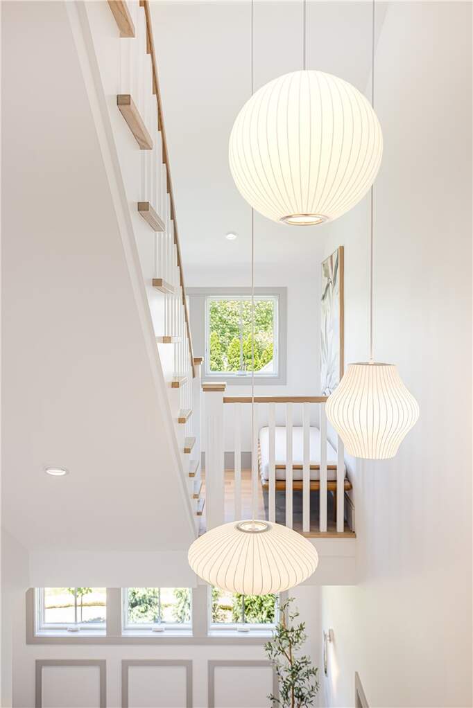 5 Bedroom Single Family Home/House's Image 17
