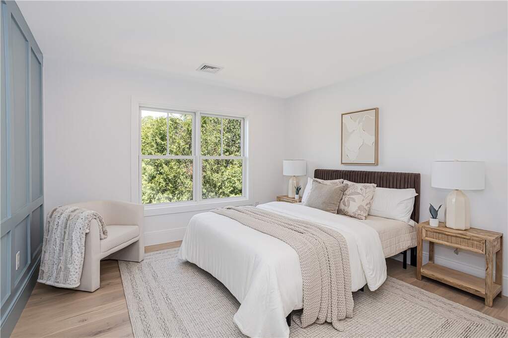 5 Bedroom Single Family Home/House's Image 25