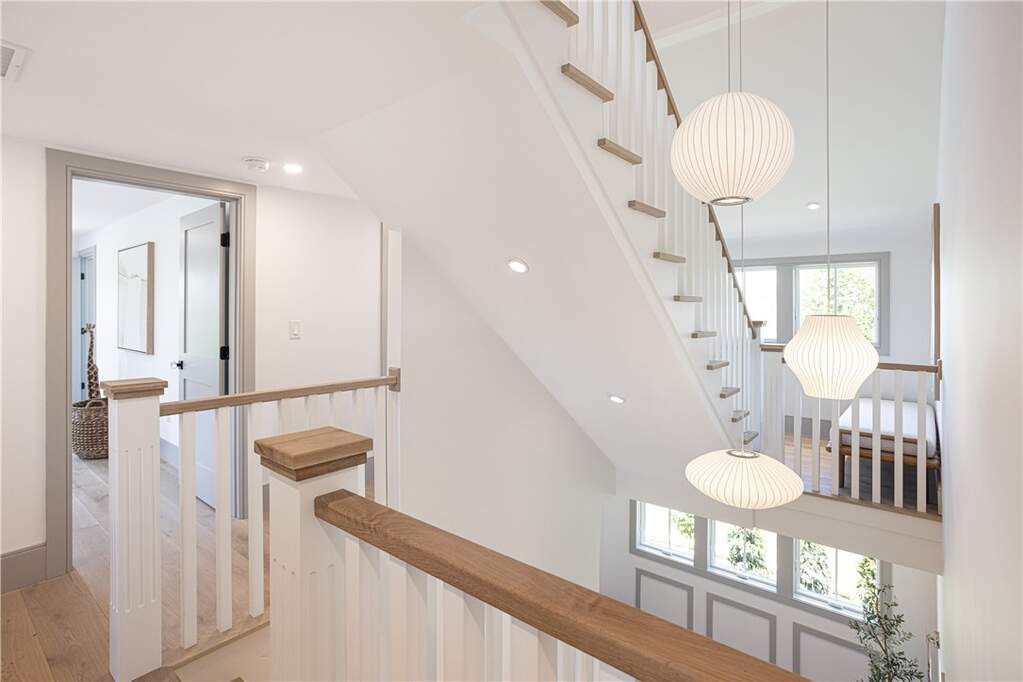 5 Bedroom Single Family Home/House's Image 31