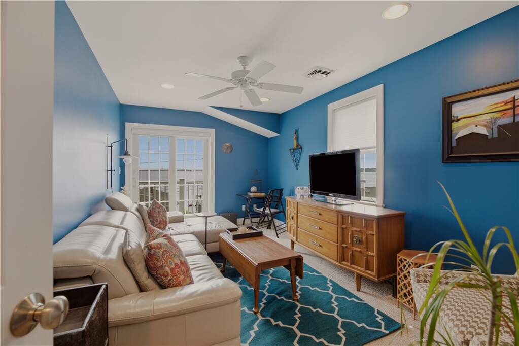 3 Bedroom Single Family Home/House's Image 31
