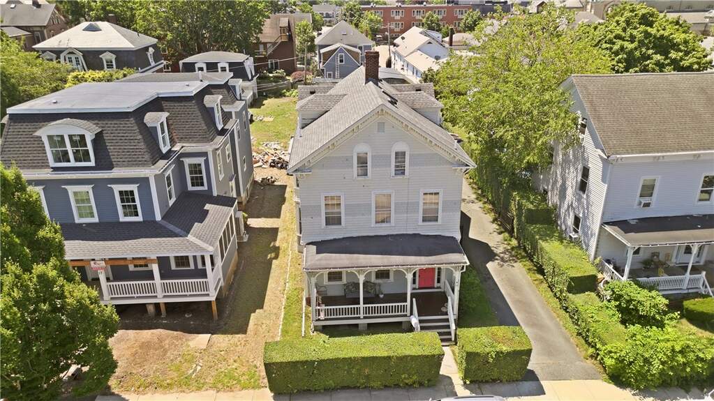6 Bedroom Multi Unit's Image 34