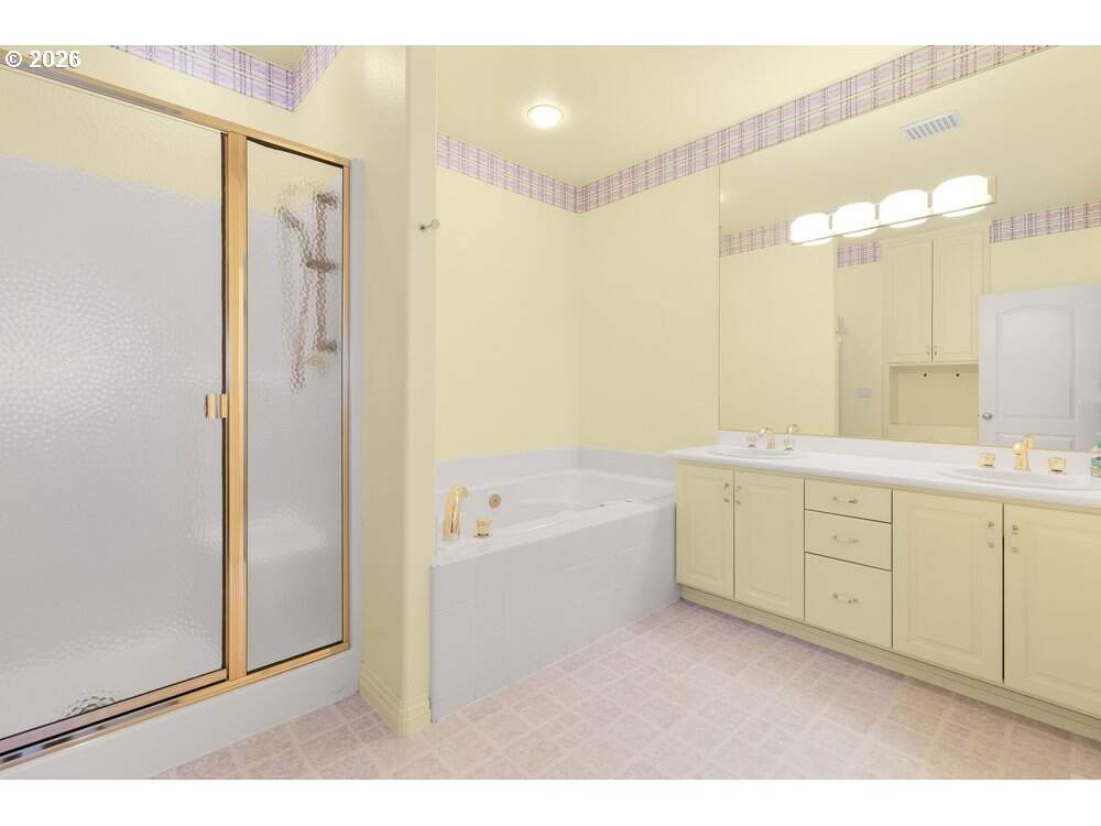 2 Bedroom Single Family Home/House's Image 14
