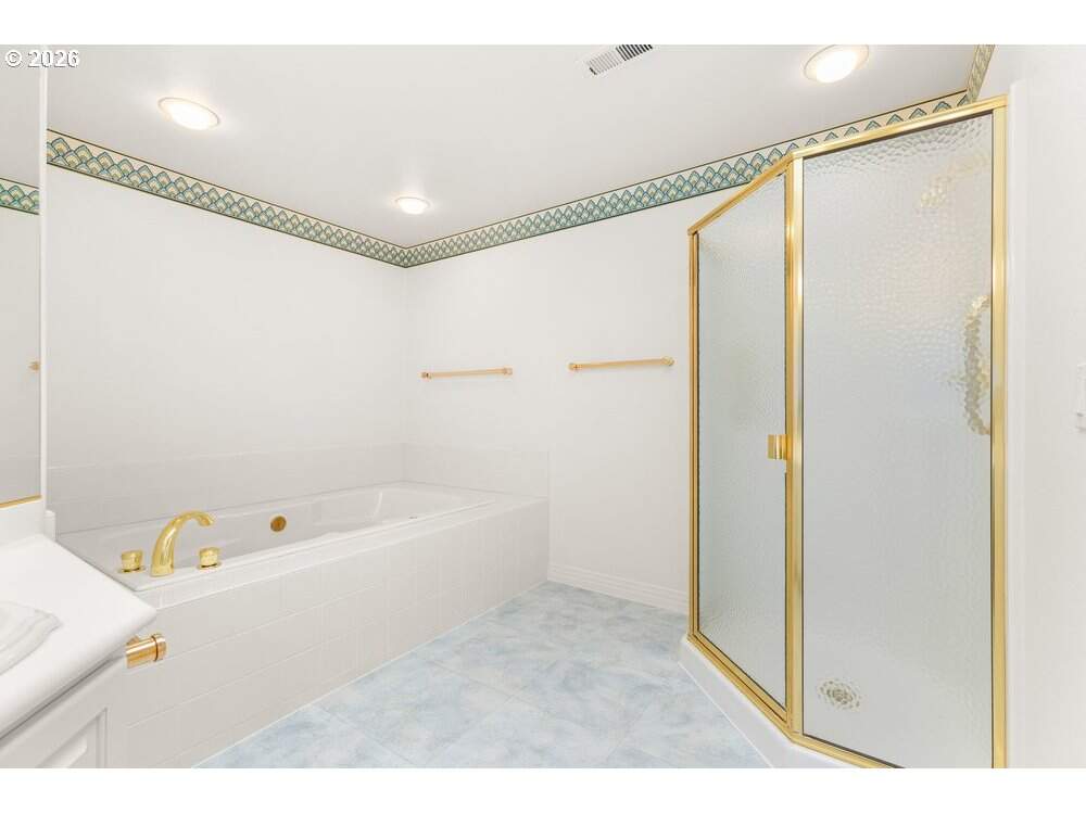 2 Bedroom Single Family Home/House's Image 39