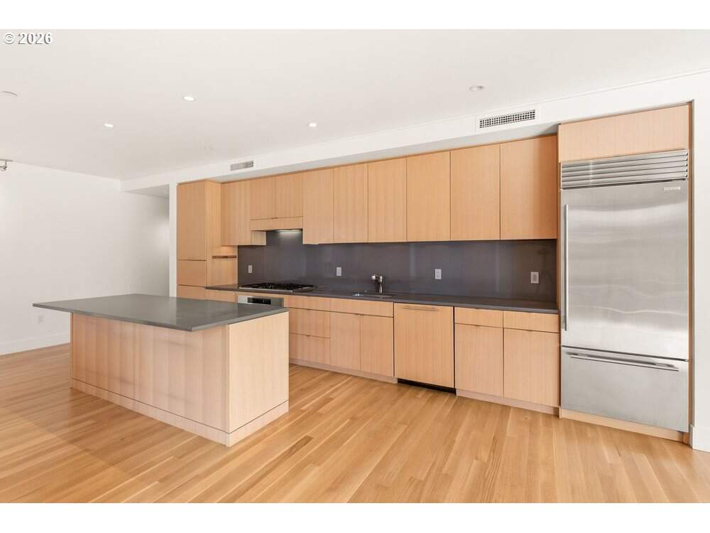2 Bedroom Apartment/Flat's Image 8