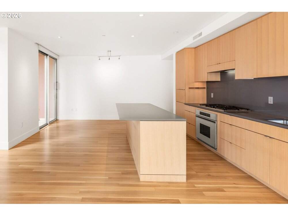 2 Bedroom Apartment/Flat's Image 9