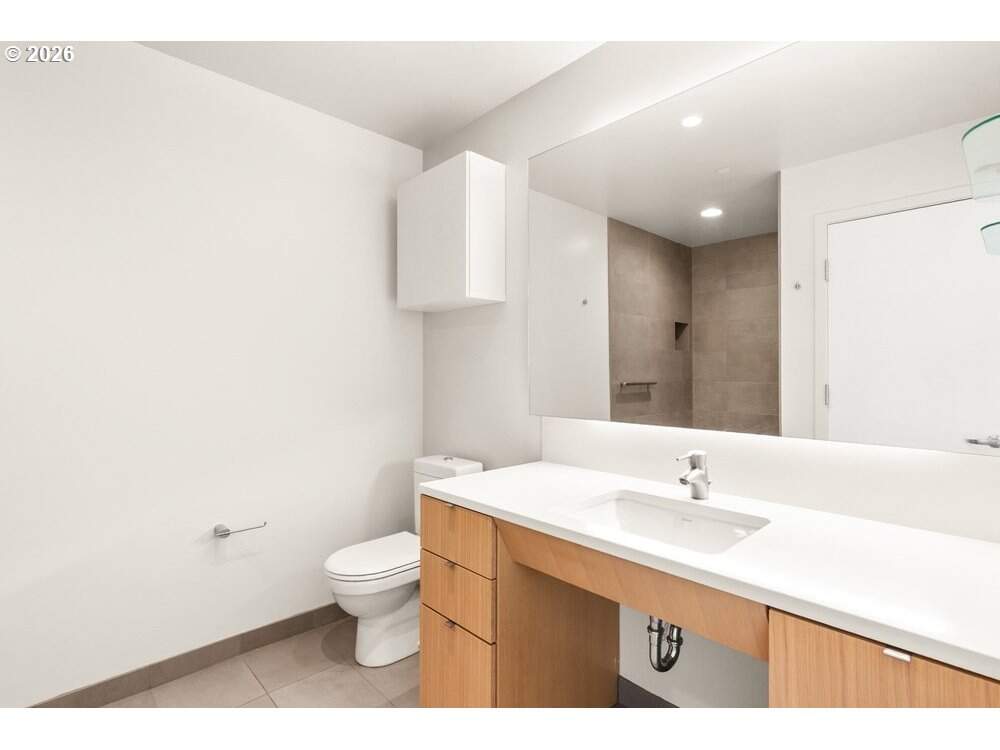 2 Bedroom Apartment/Flat's Image 27